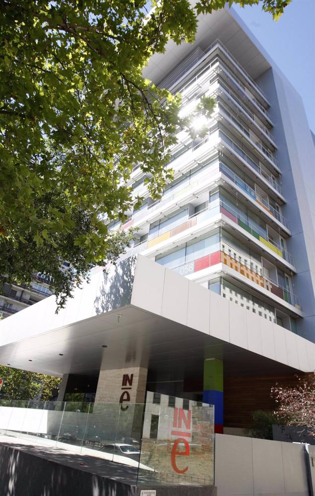 Archivo - Instituto Nacional de Estadística (INE) Archivo