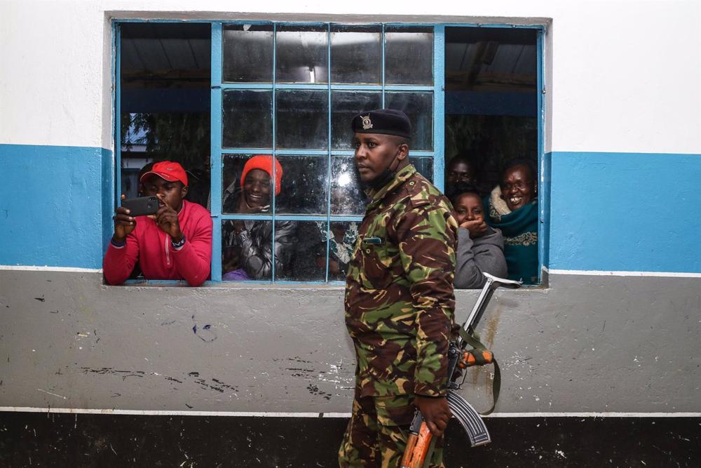 Kenya.- 21 corps découverts dans des fosses communes sur les terres d’un chef de secte