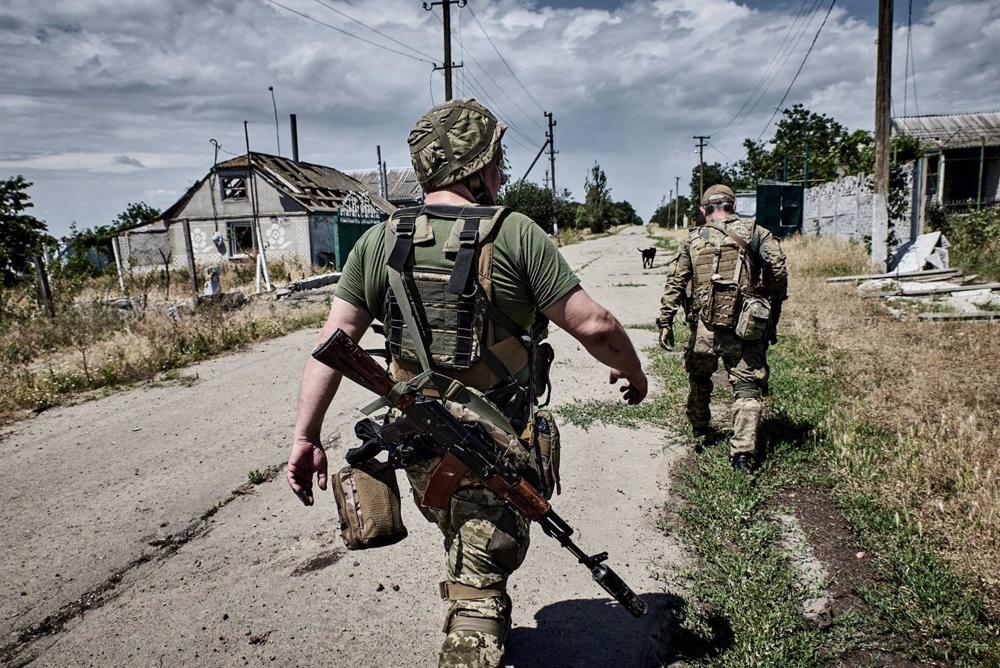Una exdiputada de la ultra derecha sueca se une a las Fuerzas Armadas de Ucrania