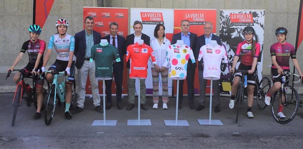 CSD y Unipublic presentaron los maillots de las líderes de La Vuelta Femenina, que se disputará del 1 al 7 de mayo entre Torrevieja y los Lagos de Covadonga. CSD