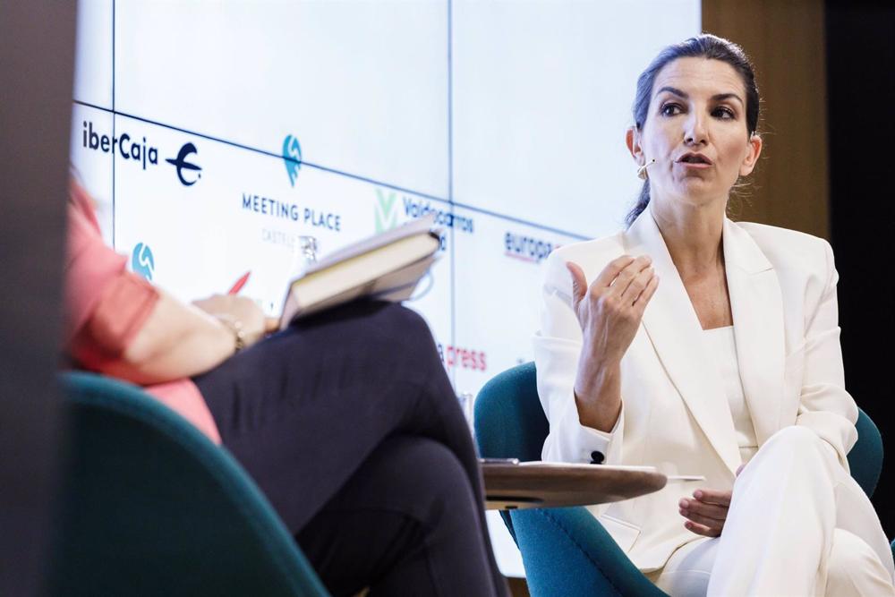 La candidata de Vox a la Presidencia de la Comunidad de Madrid, presidenta de Vox Madrid y portavoz de Vox en la Asamblea de Madrid, Rocío Monasterio, durante un desayuno informativo de Europa Press, en el Auditorio ‘Meeting Place’, a 19 de abril de 2023, La