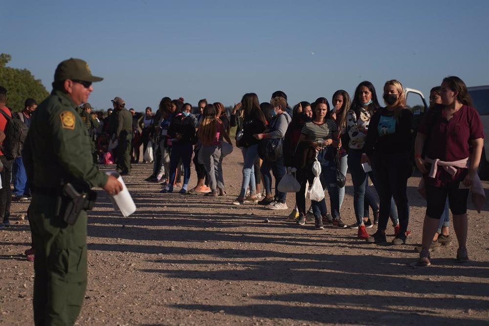 Archivo - Imagen de archivo de migrantes en la frontera entre México y EEUU. Archivo