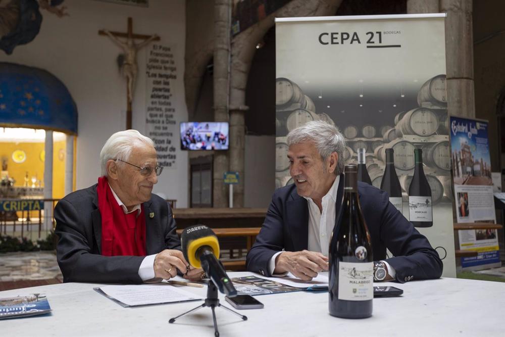 José Moro y el Padre Ángel unidos en favor de las familias sin recursos José