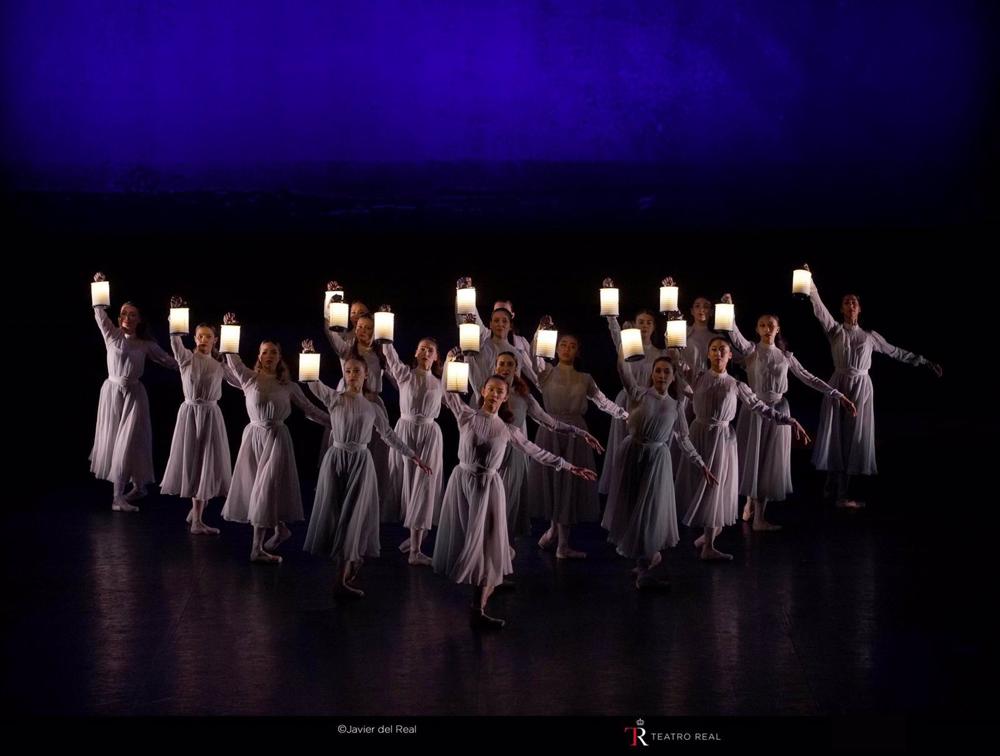 English National Ballet interpreta 'Raymonda' en el Teatro Real English