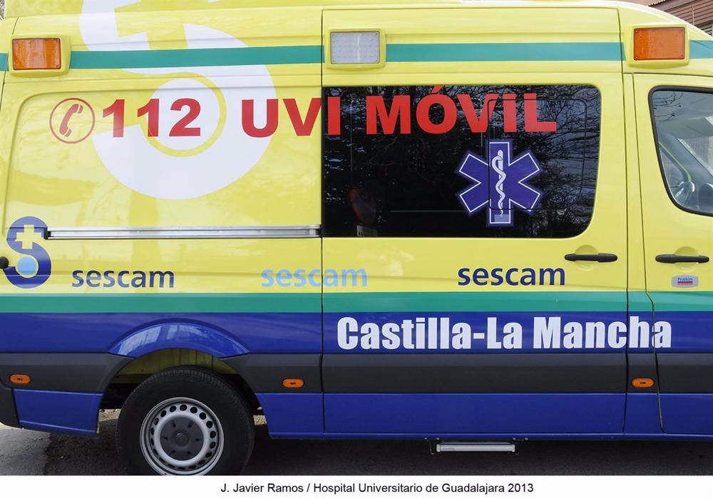 Archivo - UVI movil, ambulancia, transporte sanitario, SESCAM Archivo