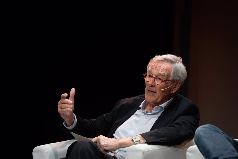 Archivo - El alcaldable de Barcelona Xavier Trias (Junts) durante el debate sobre el futuro de las motos en la ciudad, en el Eixample Teatre Archivo