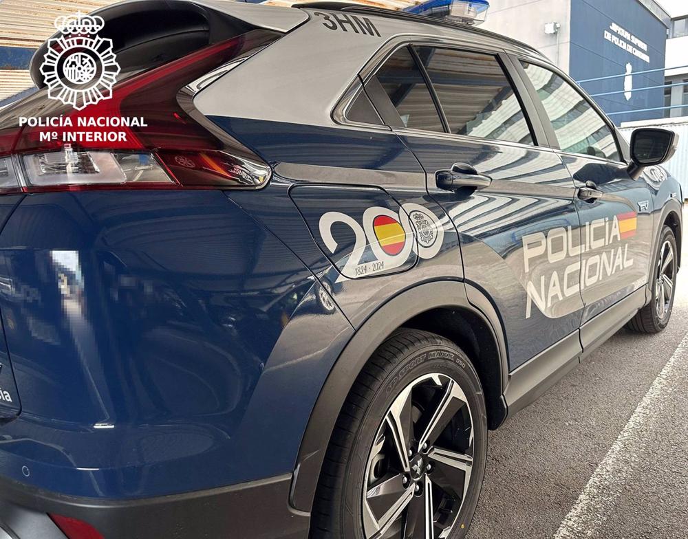 Archivo - Vehículo de la Policía Nacional Archivo