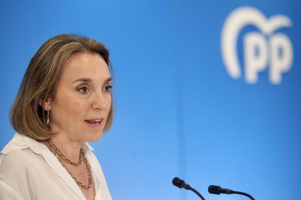 La secretaria general del PP, Cuca Gamarra, interviene durante la reunión con la Asociación Provincial de Constructores y Promotores de Málaga en el Parador de Golf, a 19 de mayo de 2023 en Málaga (Andalucía, España). La secretaria general del PP, Cuca Ga La