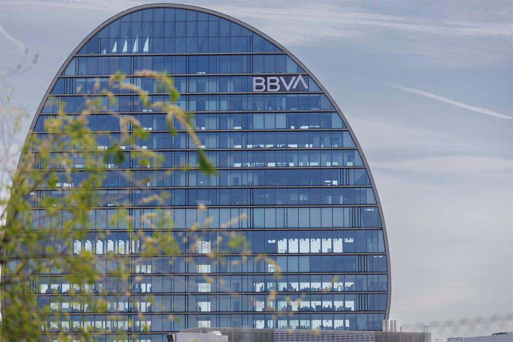 Archivo - Fachada del banco del BBVA en la ciudad del BBVA, a 10 de abril de 2023, en Madrid (España). Archivo