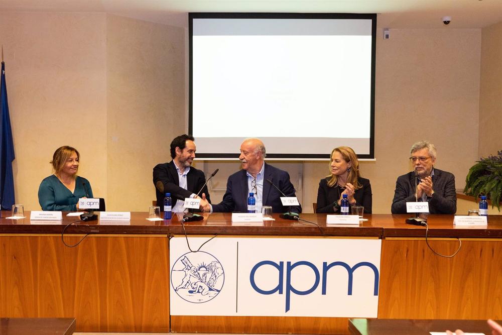 Del Bosque y Zabell apadrinan la I Copa de Fútbol 7 Unificado en Getafe. Del