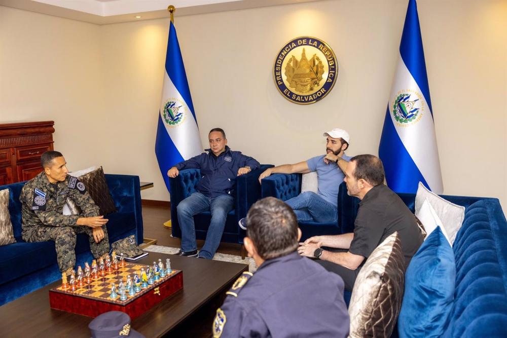 El presidente de El Salvador, Nayib Bukele, anuncia una nueva ofensiva contra las pandillas El