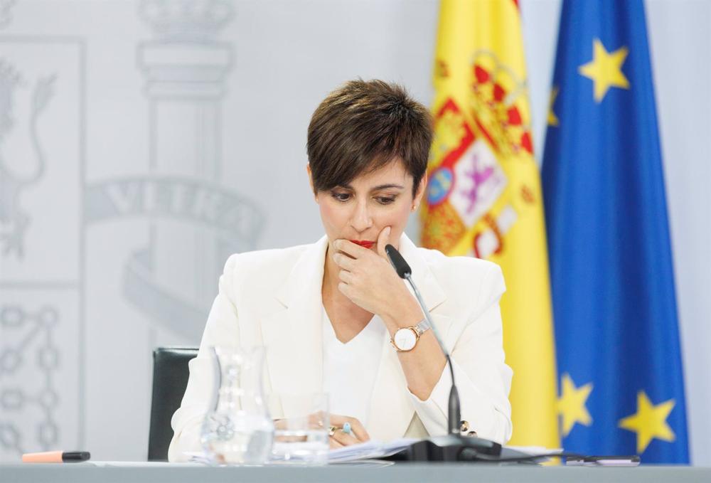 La ministra Portavoz y de Política Territorial, Isabel Rodríguez La