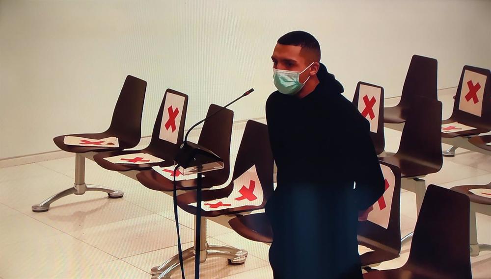 Archivo - El rapero Morad declara en el juicio por presunto intento de robo y amenazas, en Barcelona el 9 de febrero de 2022. Archivo