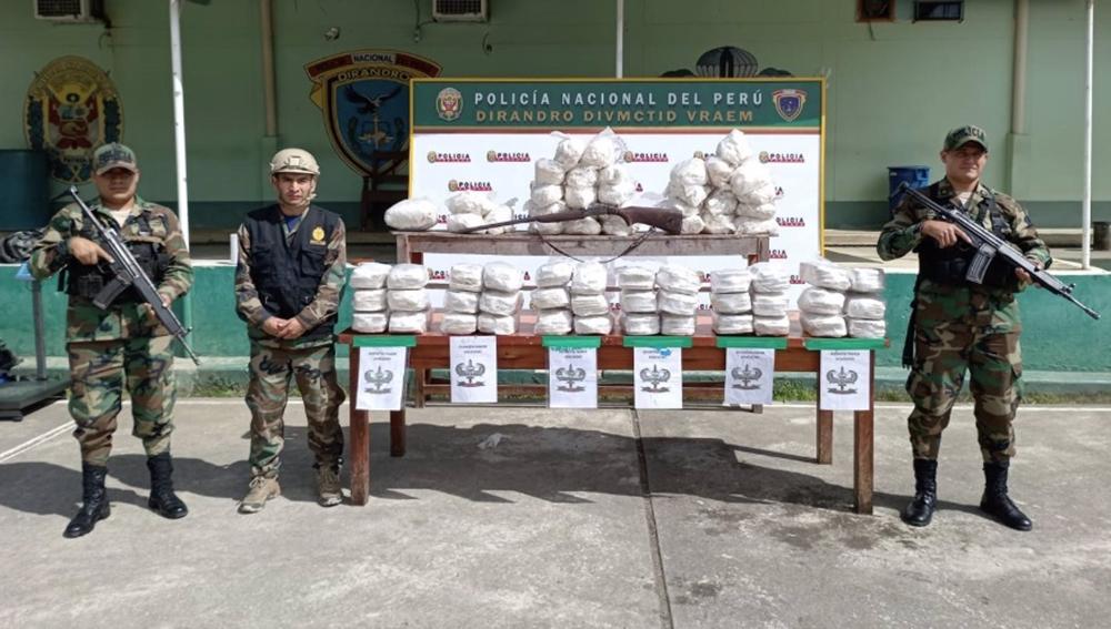 Cocaína incautada en Perú Cocaína