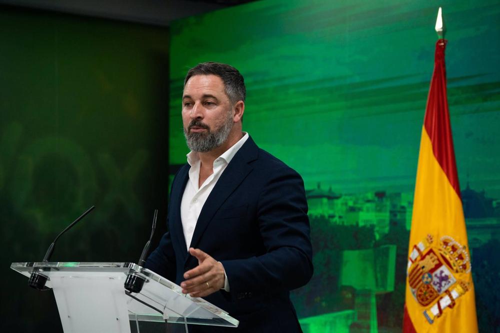 El líder de VOX, Santiago Abascal, durante una rueda de prensa en la sede de su partido El