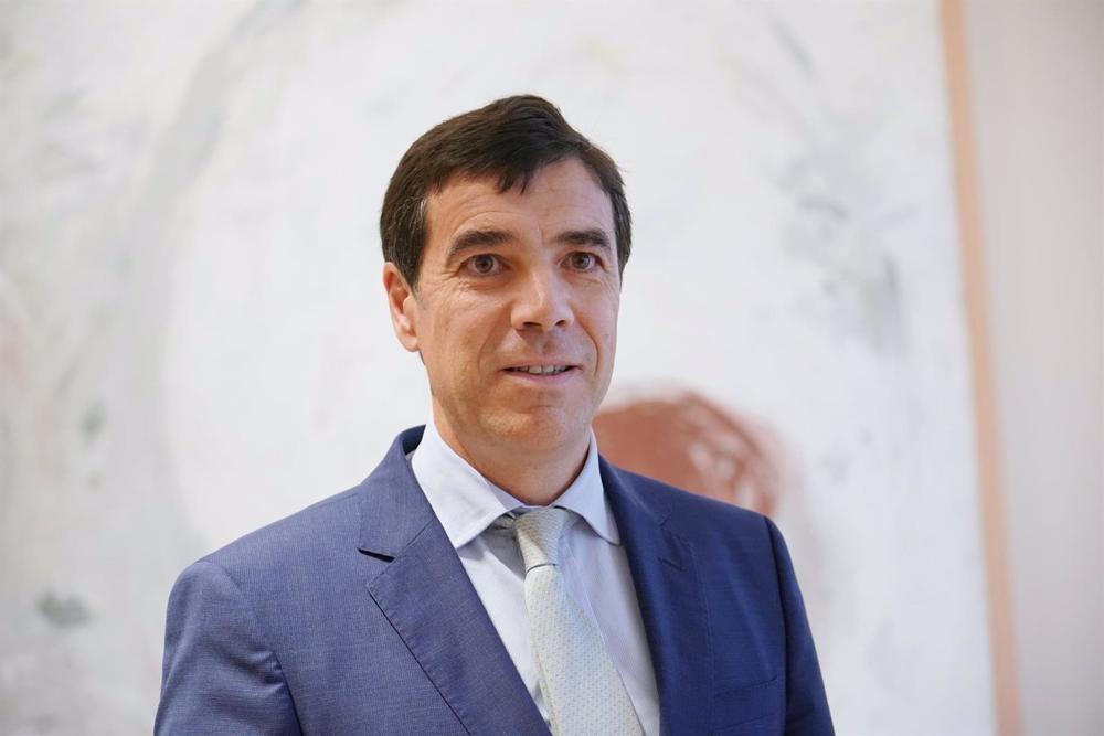 Archivo - El presidente de Kutxabank, Antón Arriola, durante su reunión con el Lehendakari, Iñigo Urkullu, en Lehendakaritza, a 21 de diciembre de 2022, en Vitoria-Gasteiz, Álava, País Vasco (España). Archivo