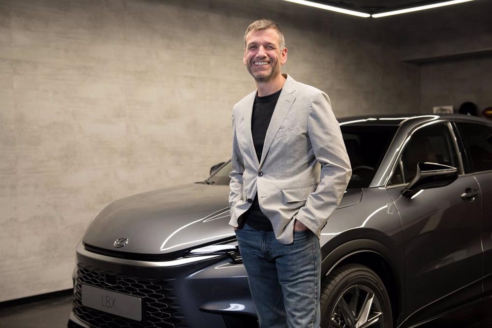 Simon Humphries (Lexus) Simon