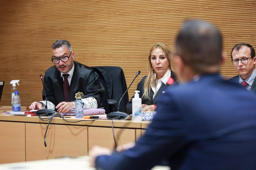 El asesino confeso de la joven paraguaya residente en Lanzarote Romina Celeste Núñez, Raúl Díaz Chacón (1d), en la Ciudad de la Justicia ante la Sección Segunda de la Audiencia Provincial de Las Palmas, a 2 de junio de 2023, en Las Palmas de Gran Canaria, El