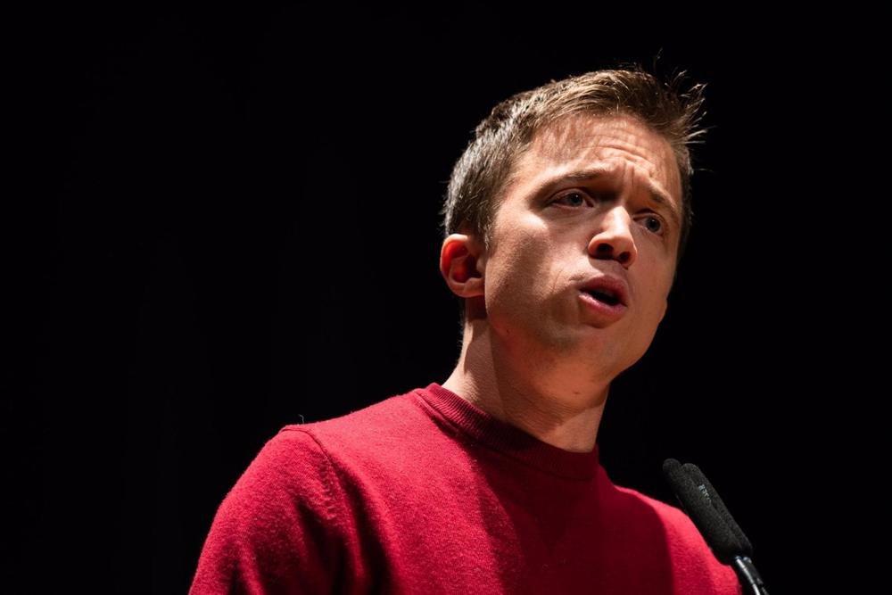 La candidata a la presidencia de la Comunidad, Mónica García, junto al líder de Más País, Iñigo Errejón La