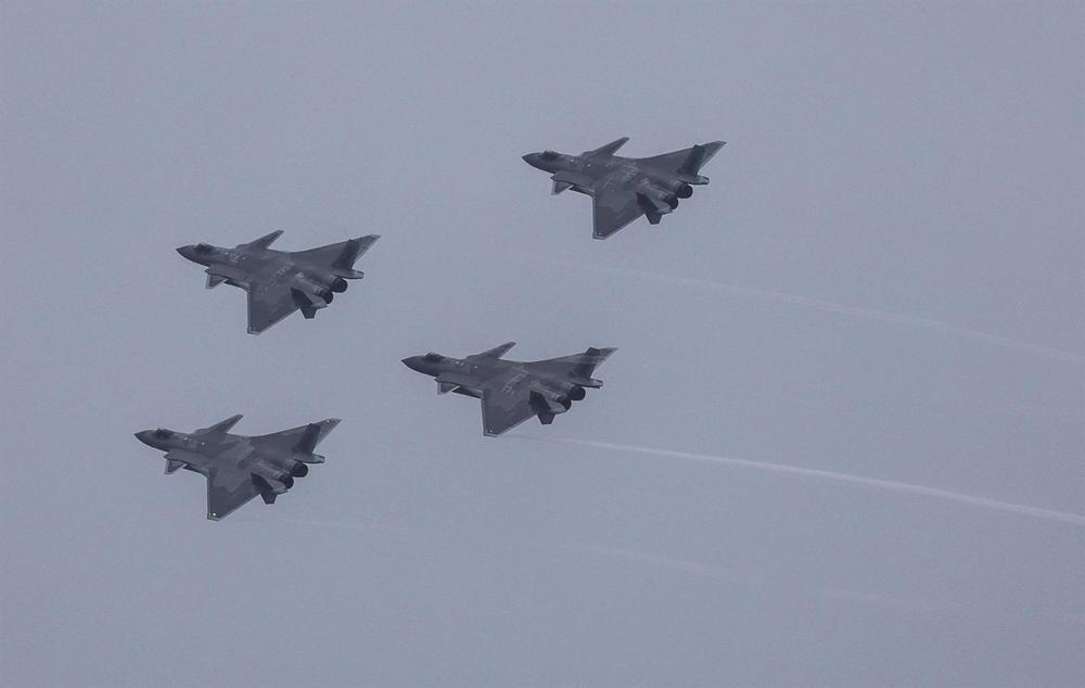 Seúl protesta ante Rusia y China por la irrupción de aviones militares en su zona de identificación aérea